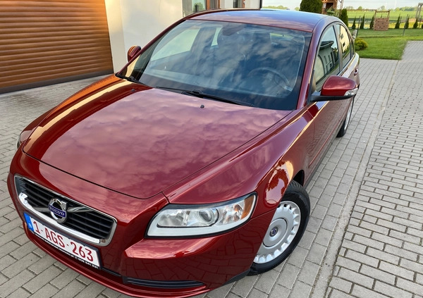 Volvo S40 cena 26900 przebieg: 126471, rok produkcji 2010 z Rawicz małe 781